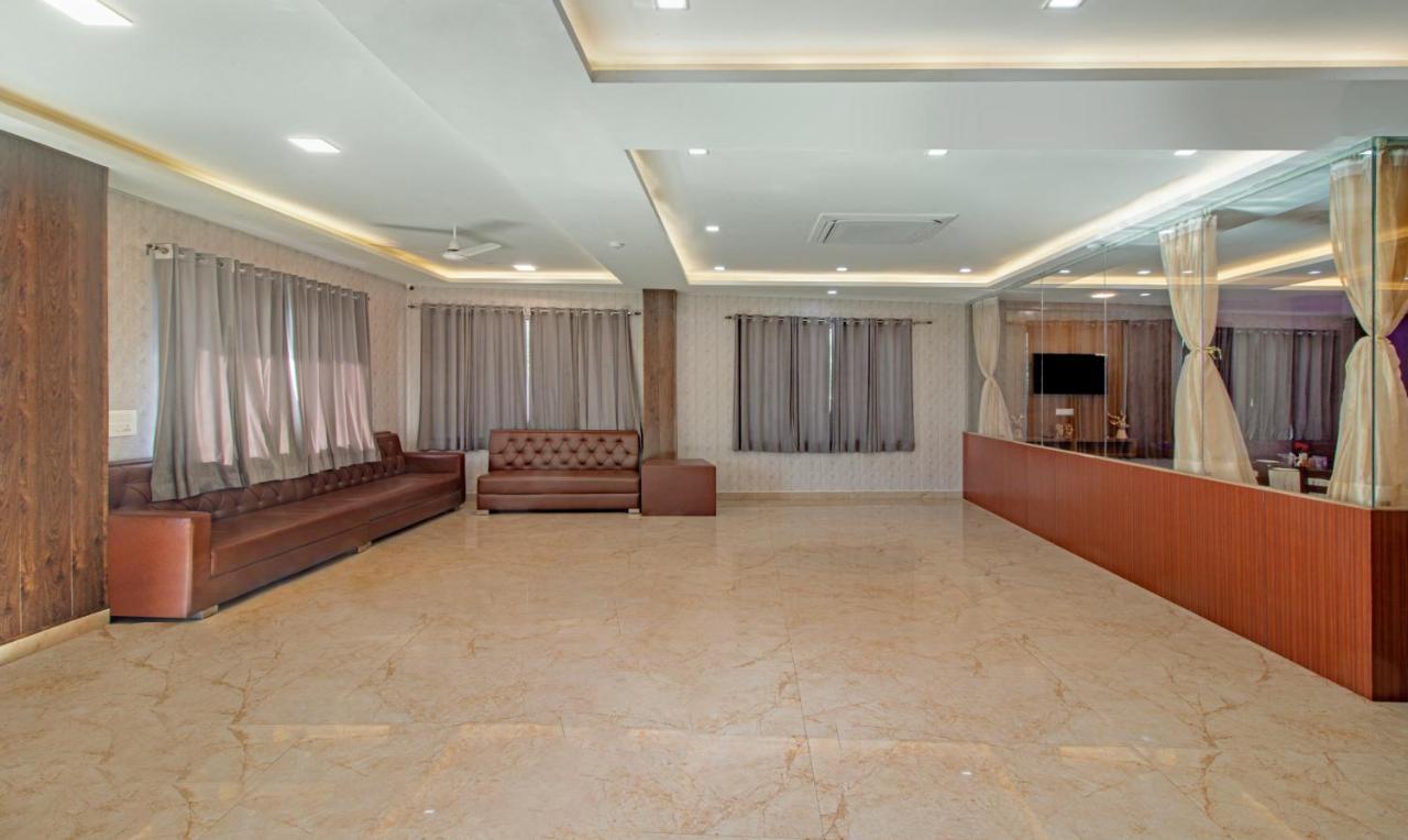 Treebo The Empire Near Taj Mahal Agra Hotell Agra  Exteriör bild